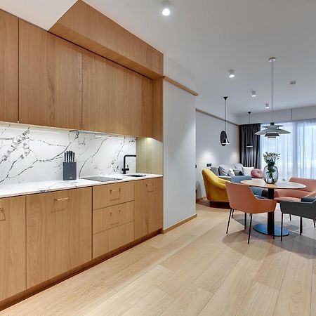 Deo Plaza Premium Apartments & Spa Гданьск Экстерьер фото